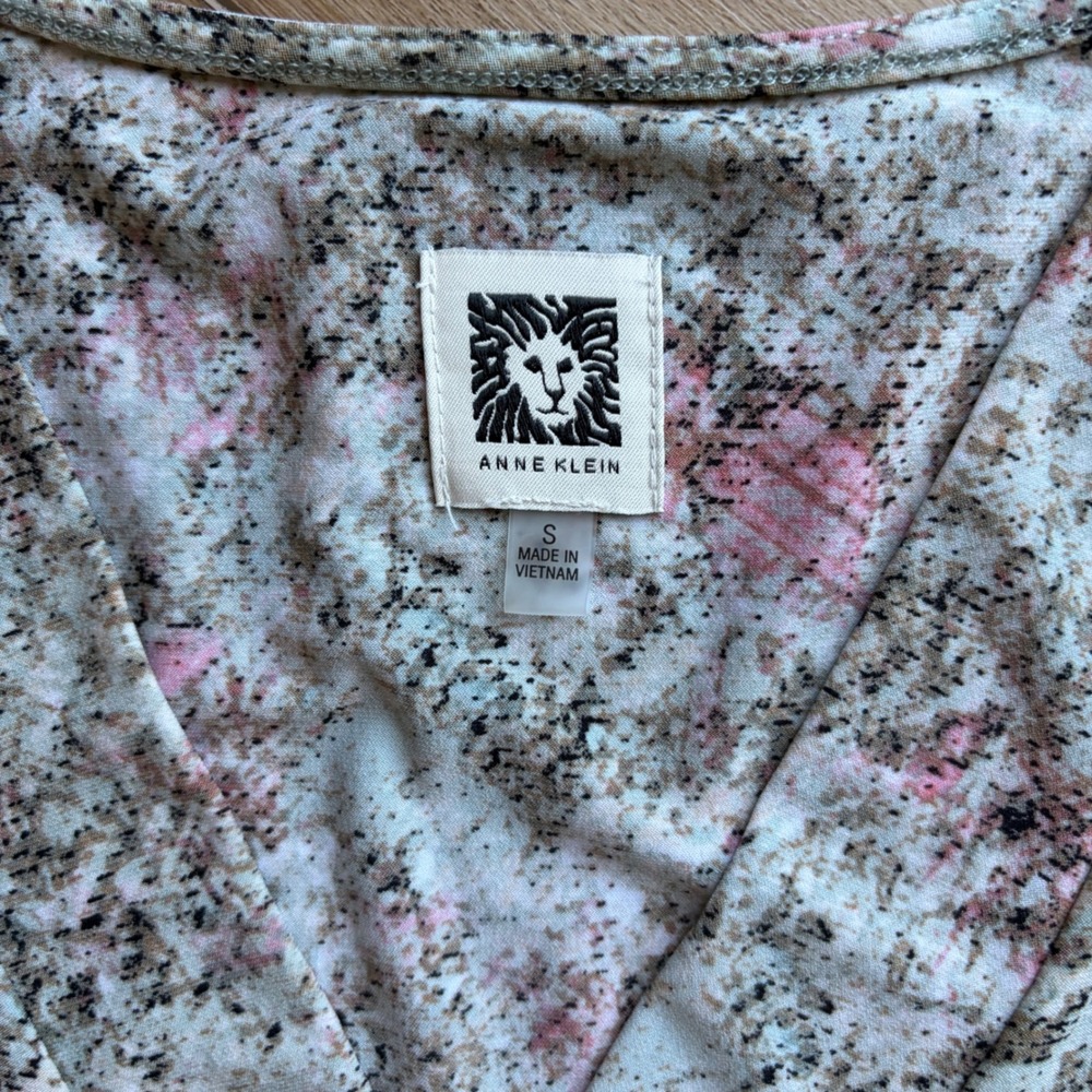 Anne Klein Womens Pink Tan Abstract Floral V-Neck Sleeveless Knit Top Tank Small - Picture 2 of 6